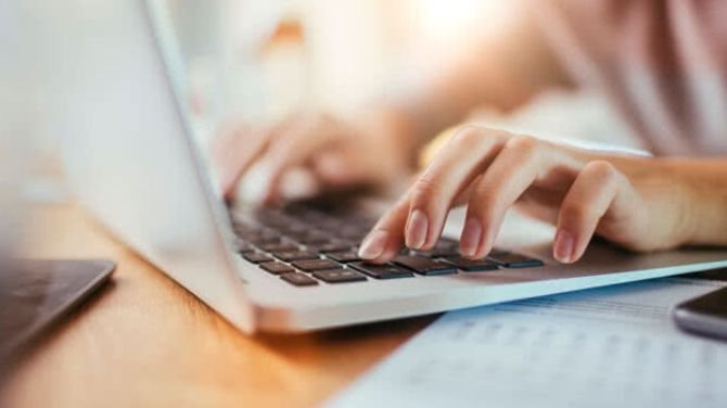 Create Website in Minutes – The Ultimate Beginner’s Guide