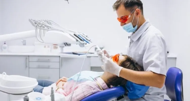 Are Customers Really Influenced by Film Stars in t...